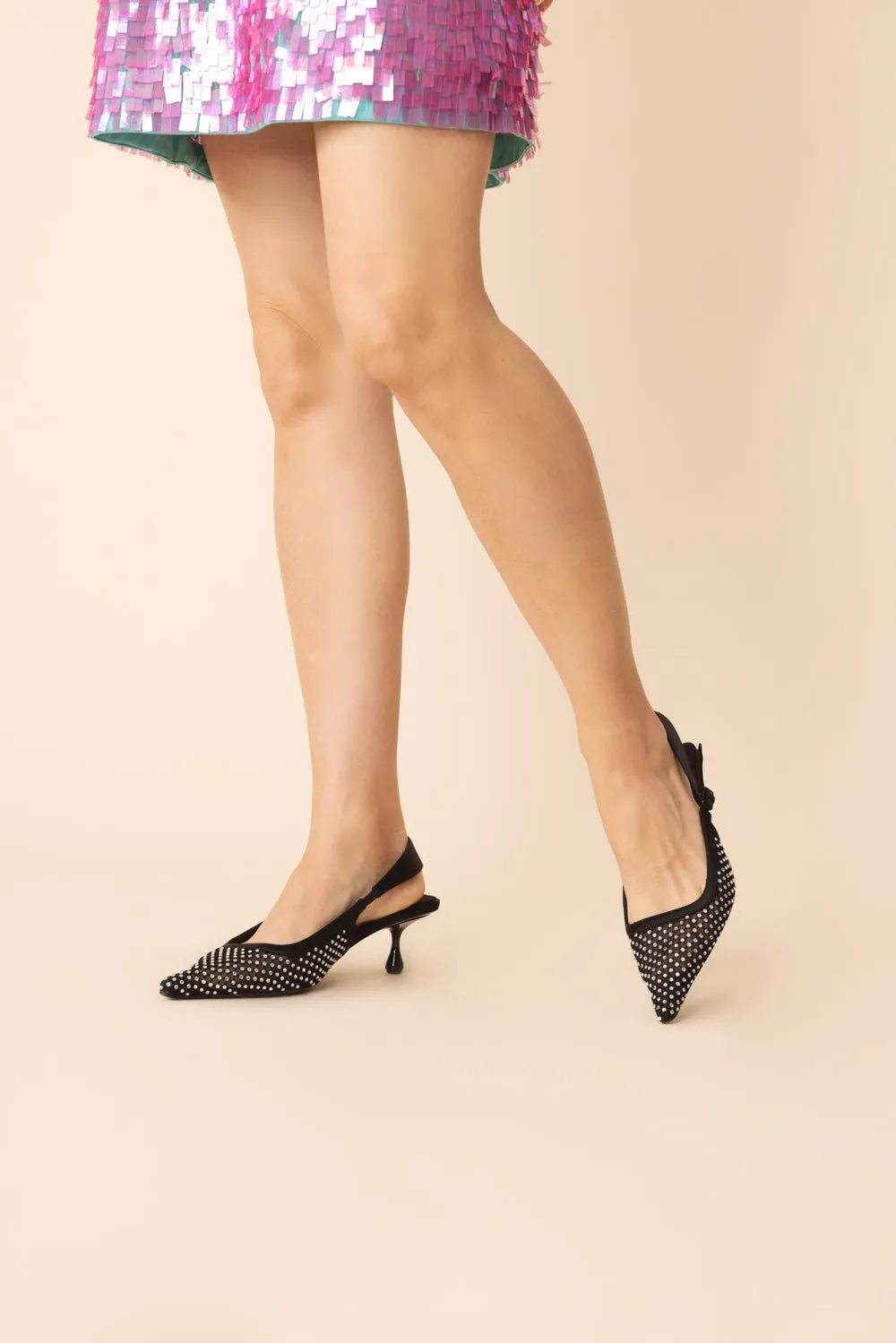 Amel 50 - Black Mesh