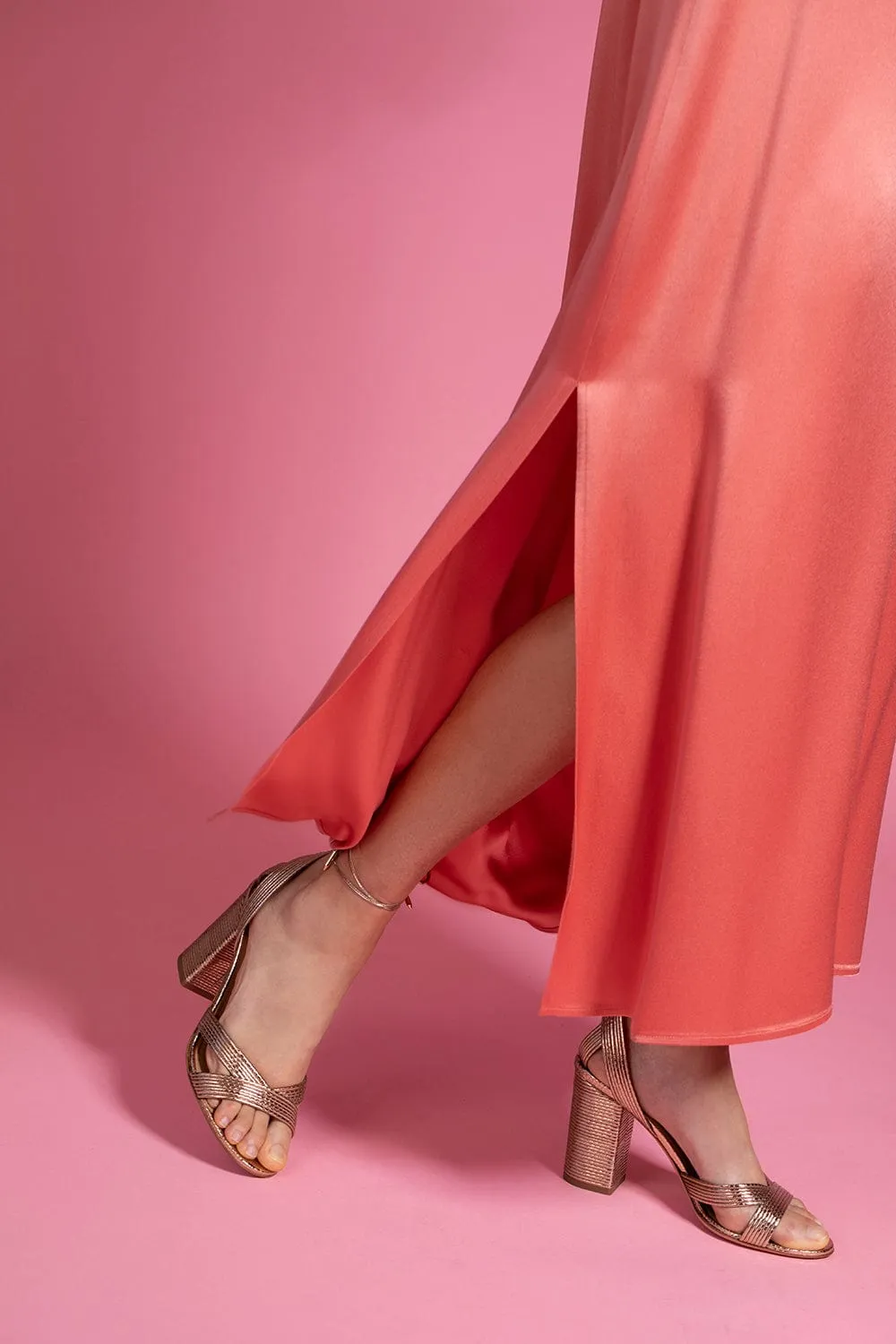 Ari Sandal - Gold