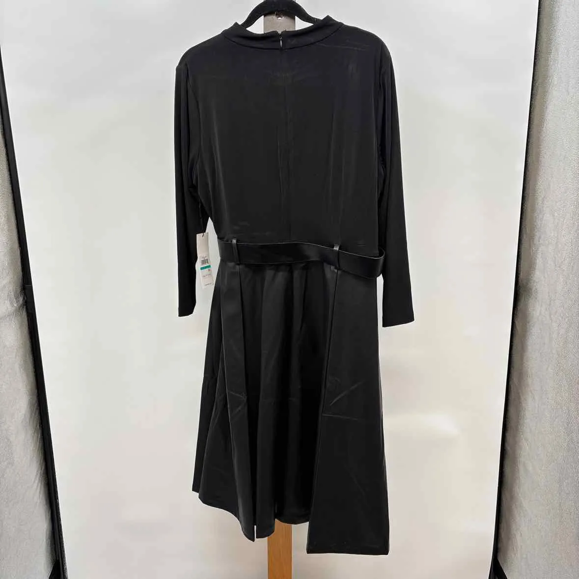 Calvin Klein Women's Size 16 Black Solid Dress