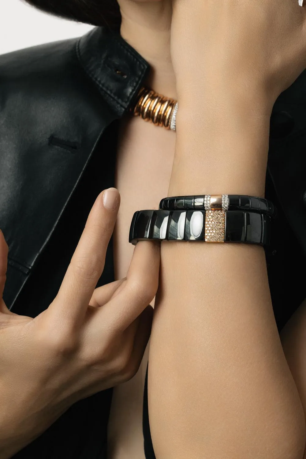 Four Diamond Section Large Black Pura Stretch Bracelet