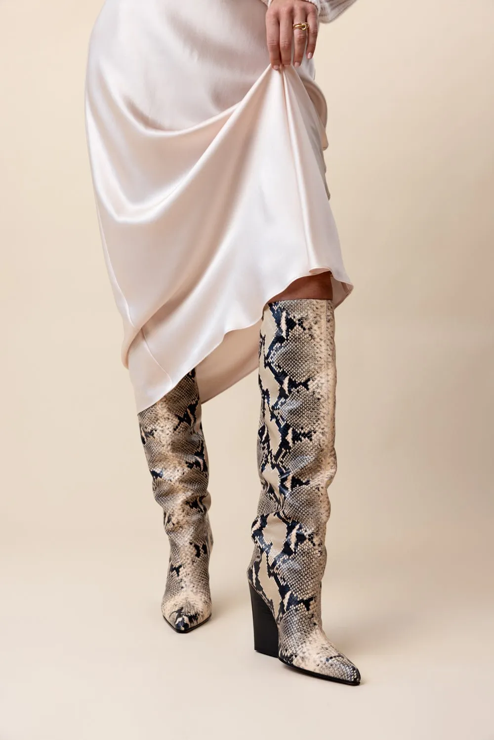 Jane Boot