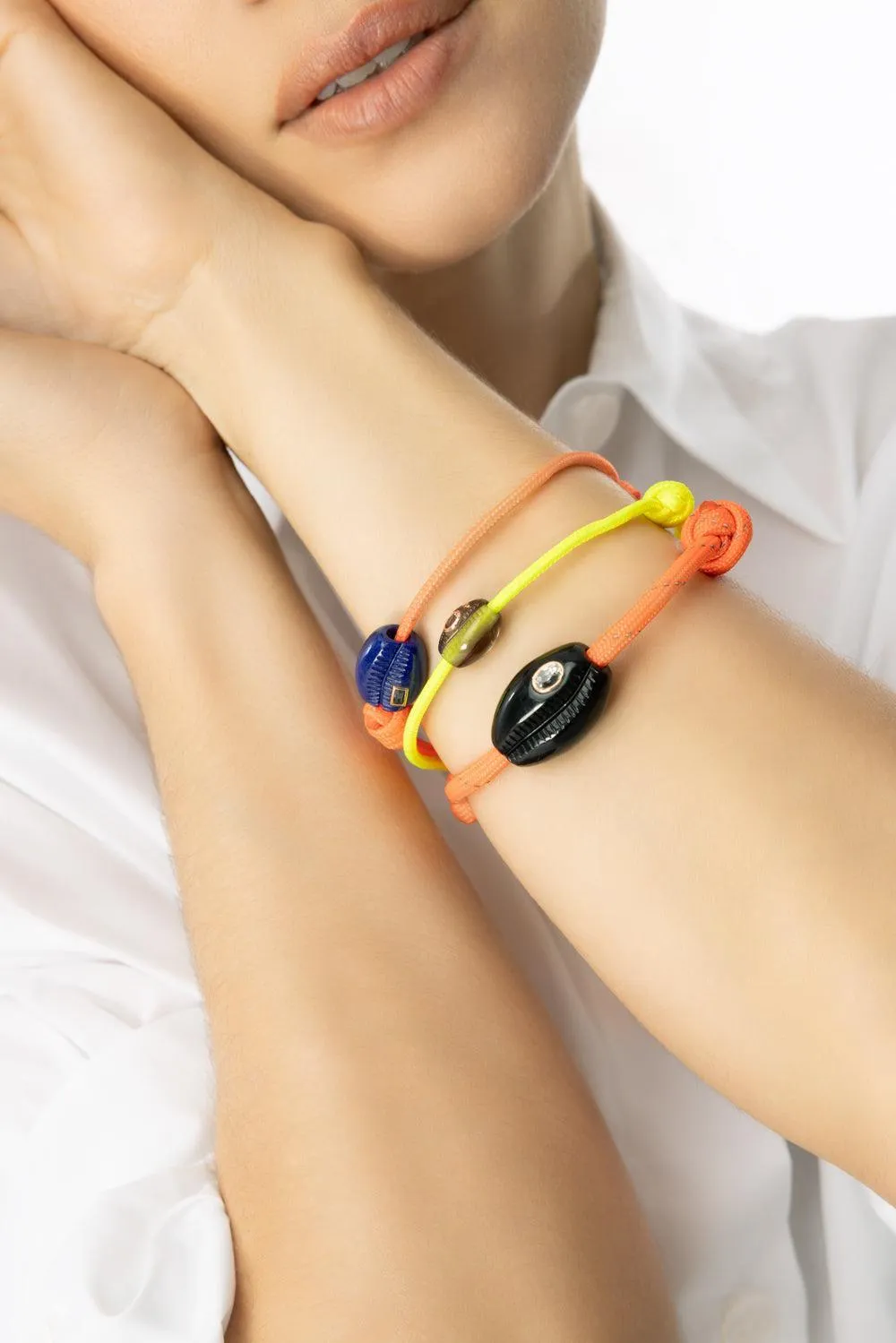 Lapis Saphire Cowry Bead Bracelet
