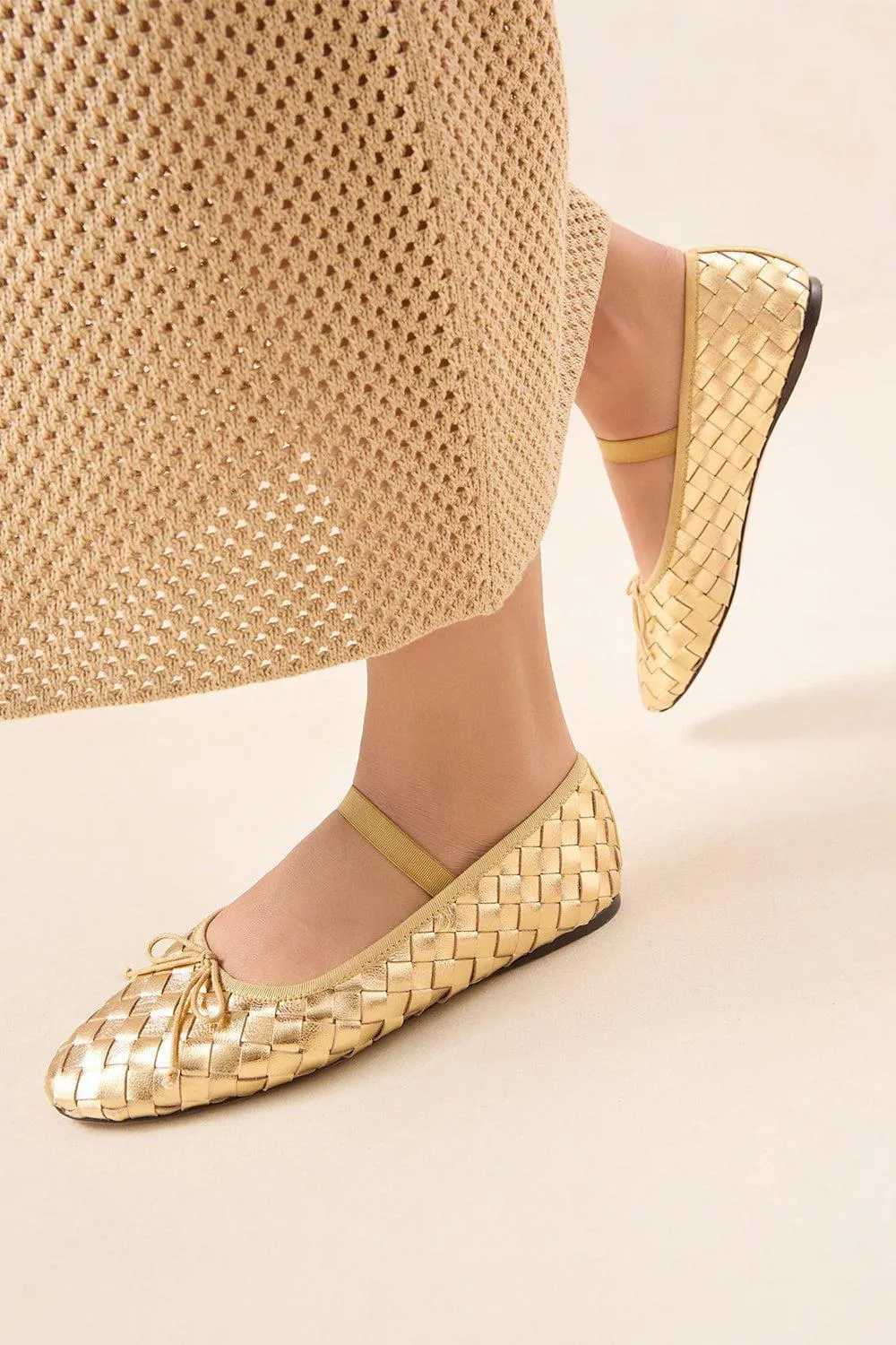 Leonie Flat - Gold