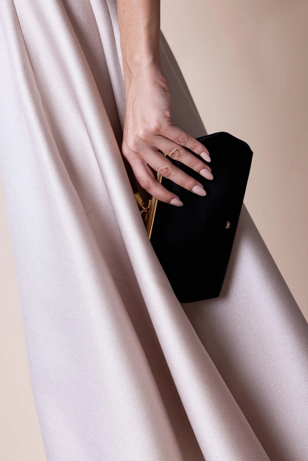 Maud Tassel Clutch - Black