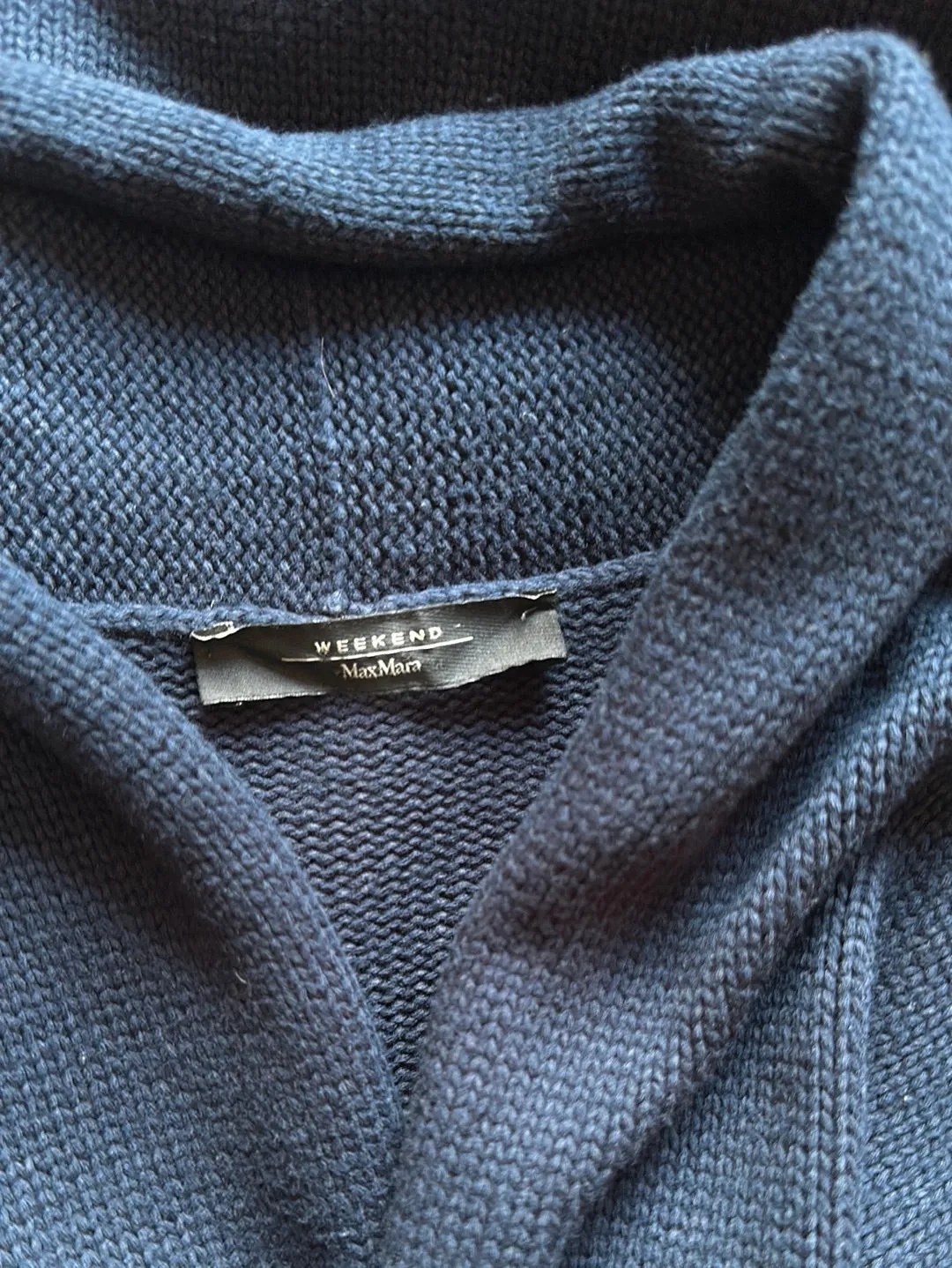 Max Mara | Italy | cardigan | size 10 | long sleeve