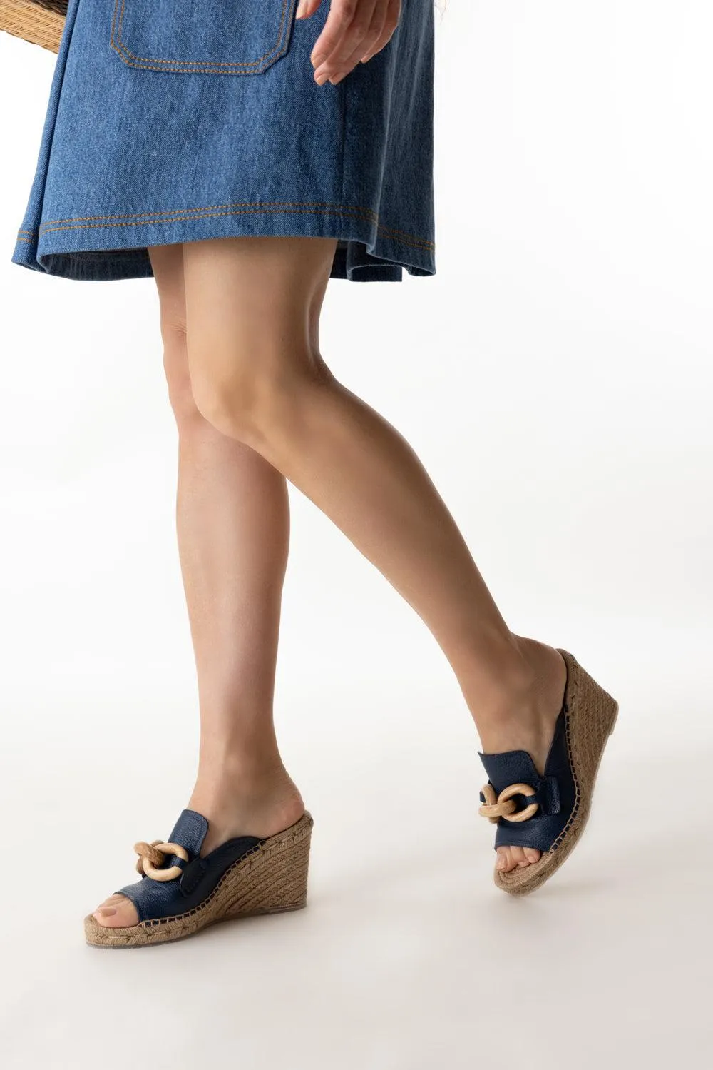 OLIVETA WEDGE SANDAL
