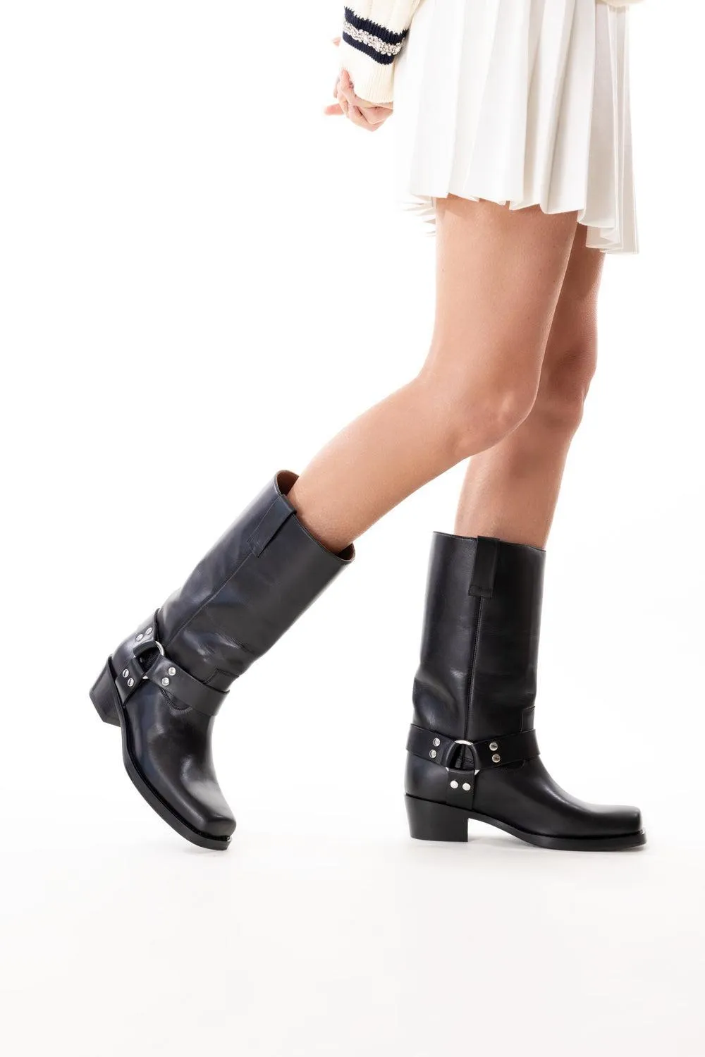 Roxy Boot