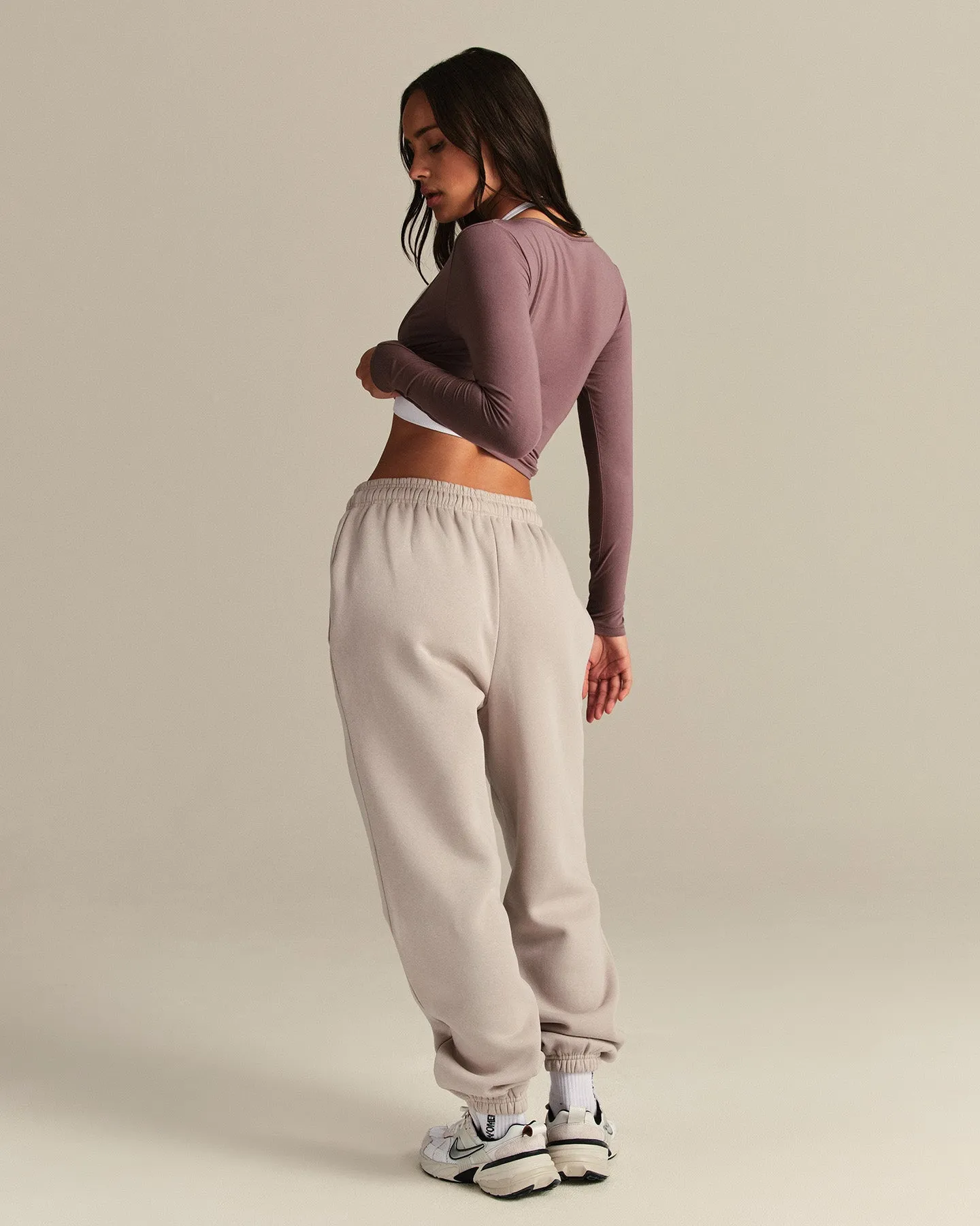 Smooth Contour Long Sleeve Reversible T-Shirt | Deep Mocha