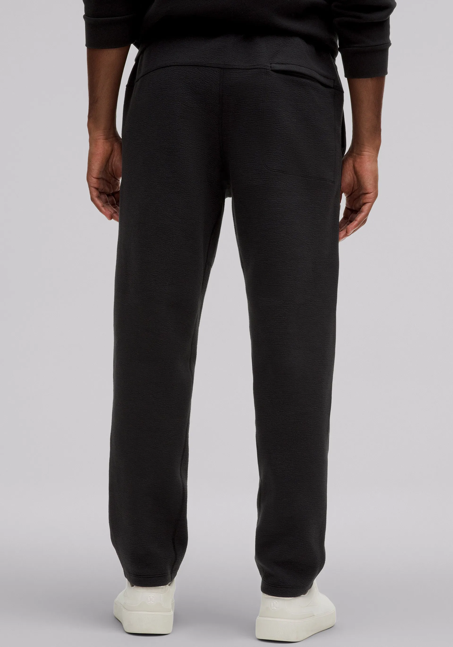 Textured Spacer Classic-Tapered Pant