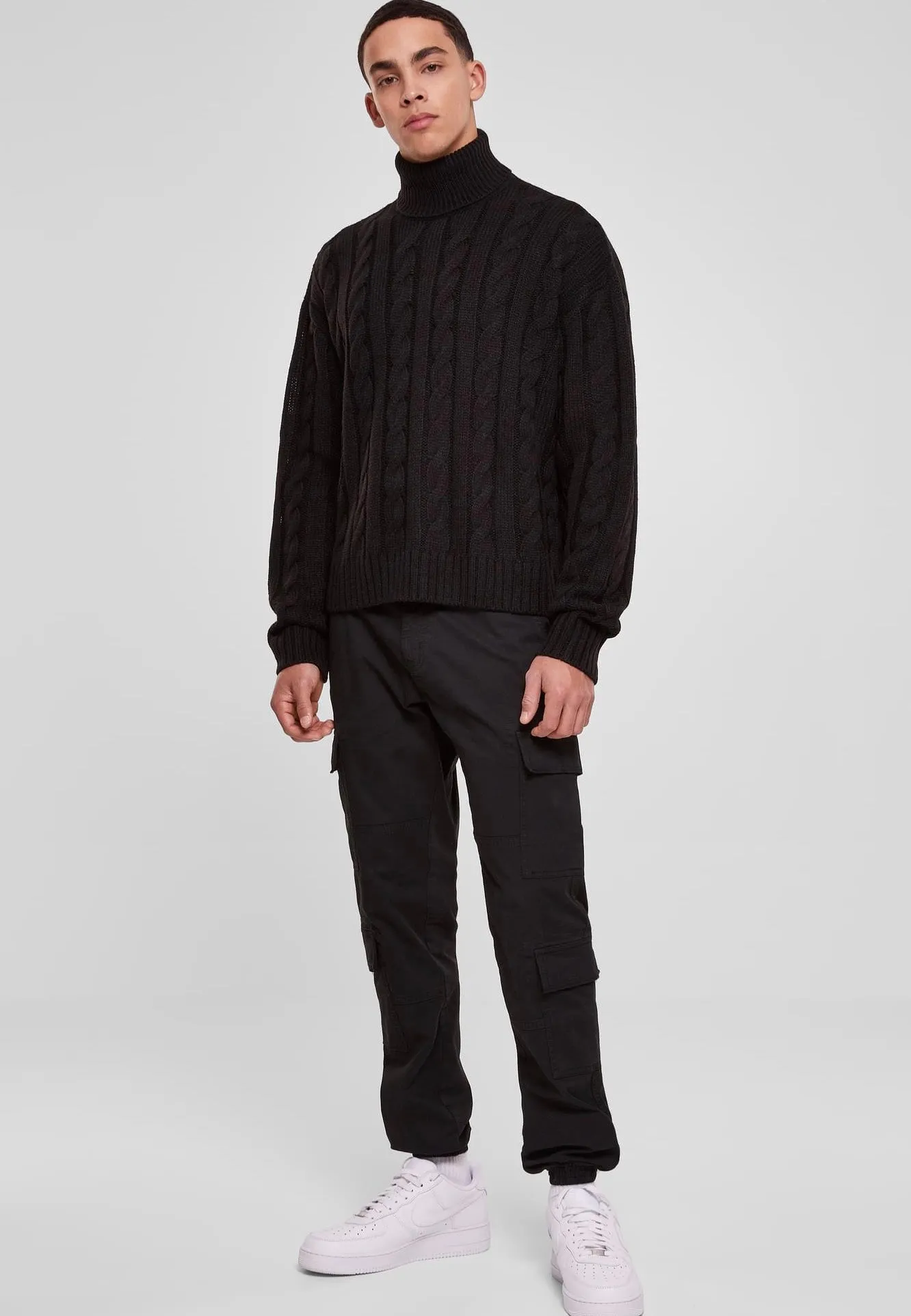 Urban Classics - Boxy Roll Neck Black - Pullover