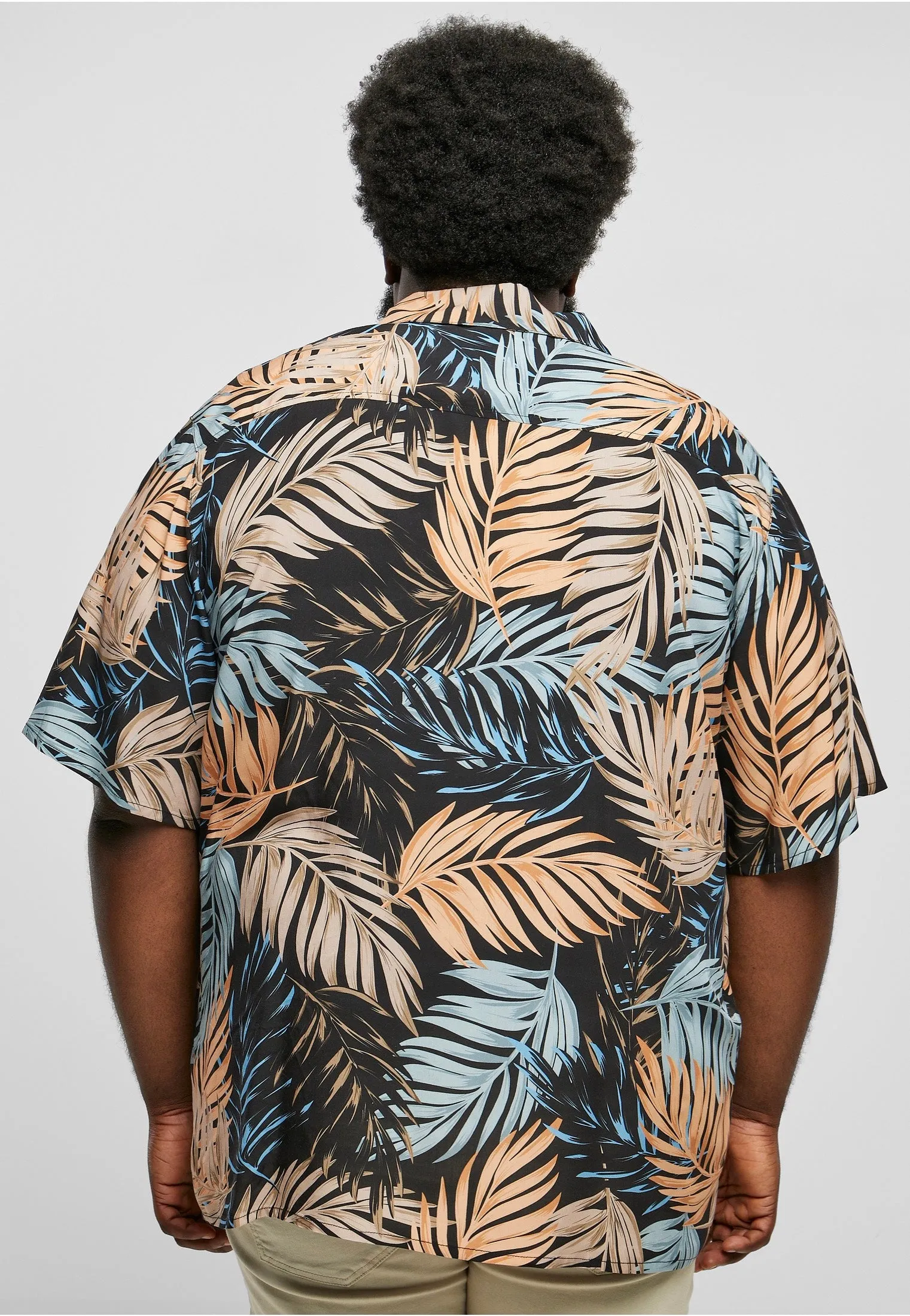 Urban Classics - Viscose AOP Resort Palmfront - Shirt