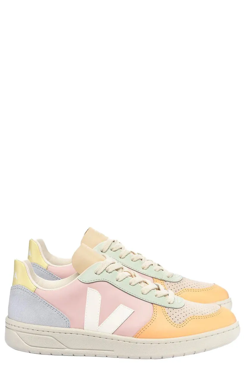 V-10 Sneaker