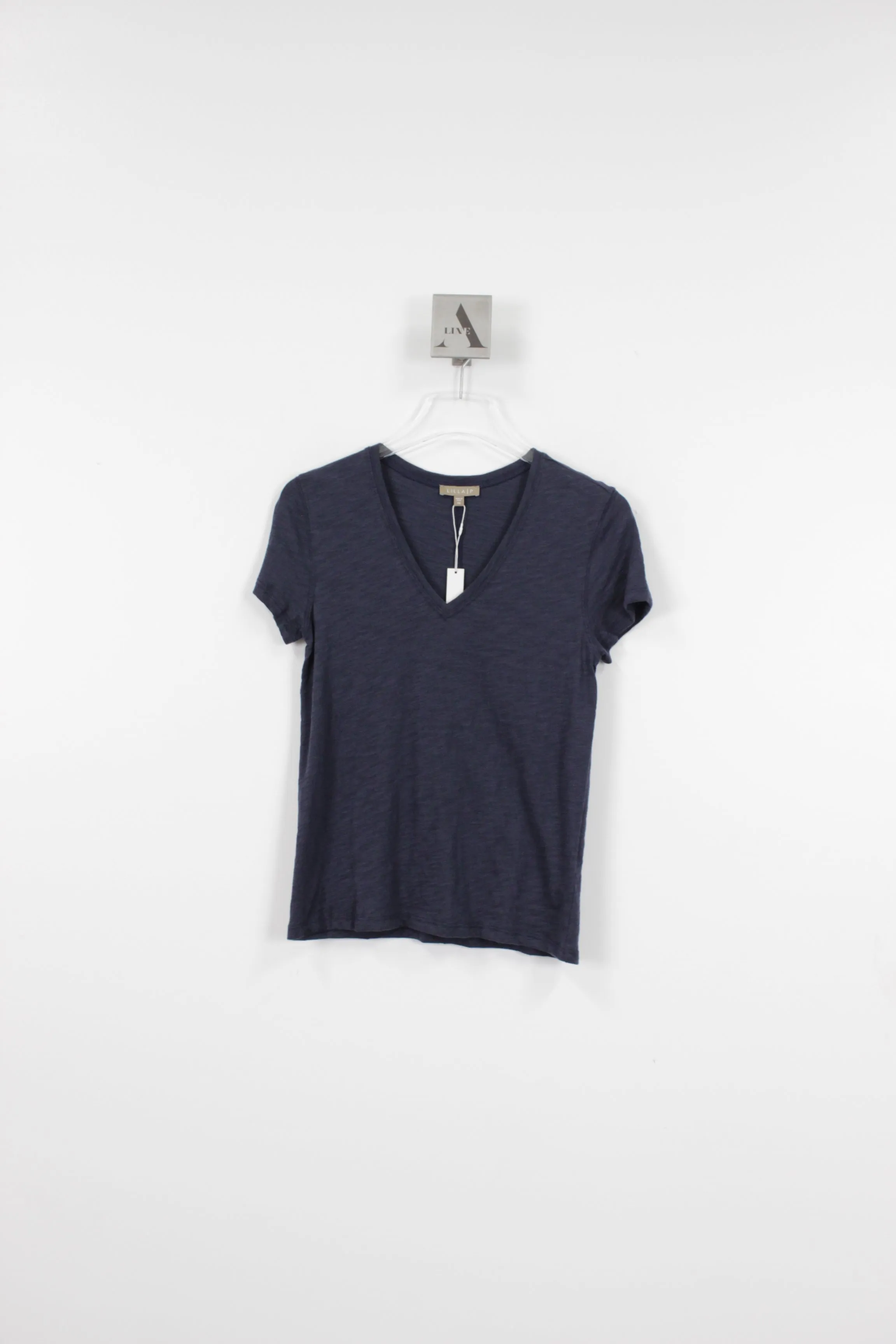 V-Neck Short Sleeve Back Seam Tee